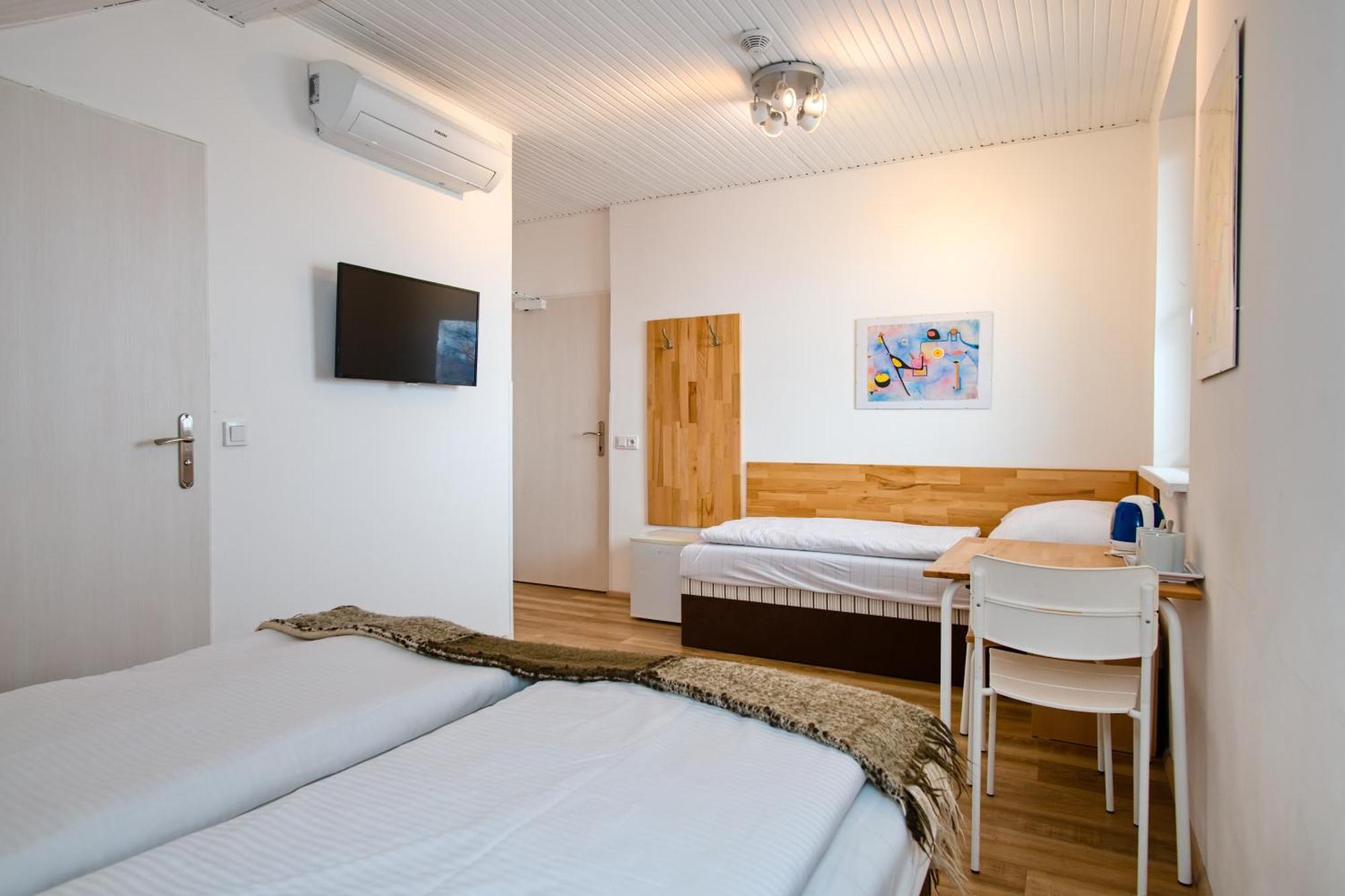 Wellness Vila Bohemia Prague Exterior photo